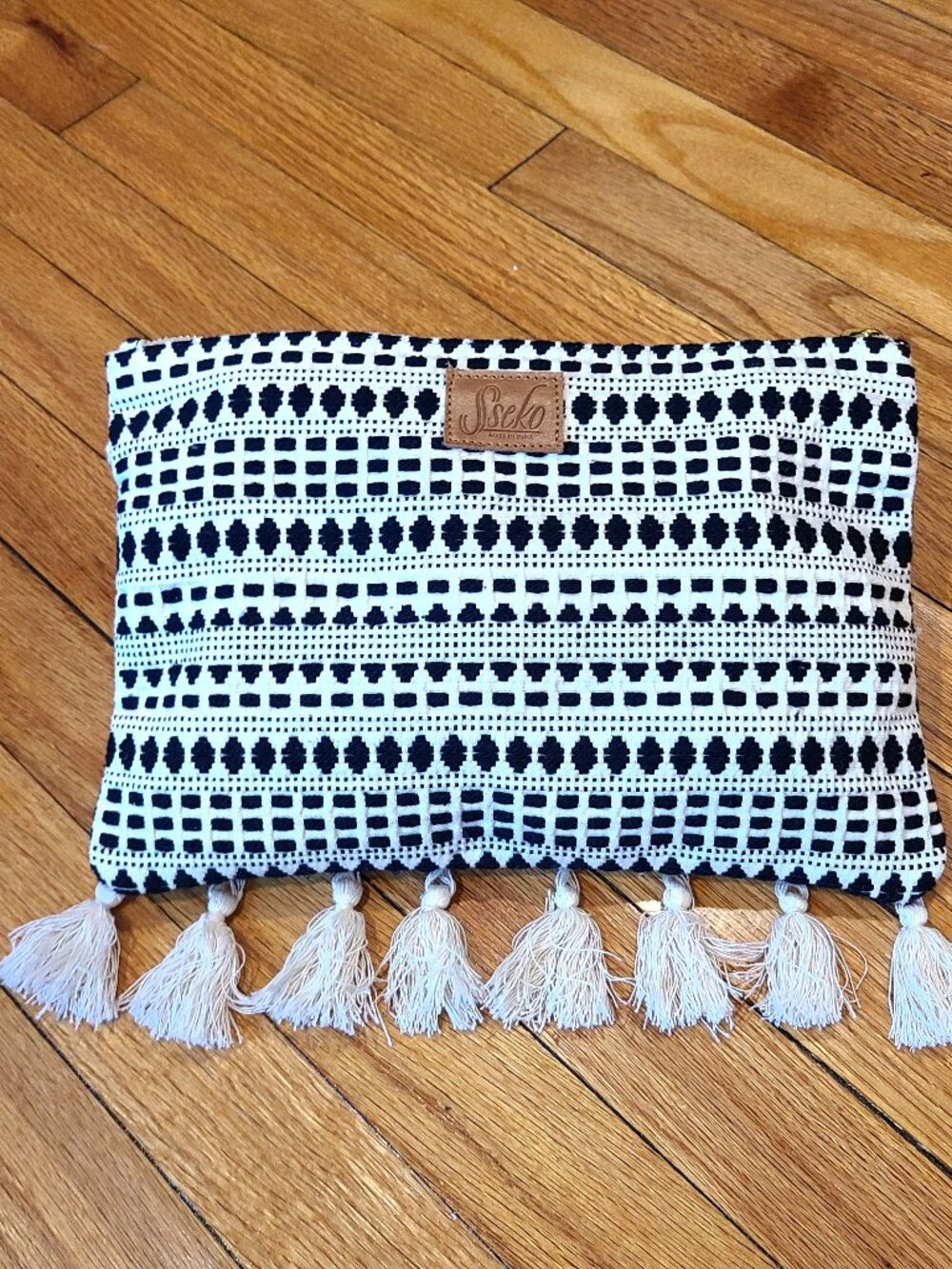 Sseko Woven Pom-Pom Black Cream Geometric Tassel Tapestry Clutch